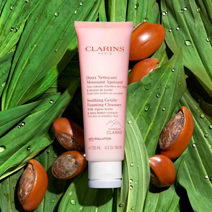 CLARINS DOUX NETTOYANT MOUSSANT APAISANT PEAUX TRES SECHES OU SENSIBLES 125ML – Image 4